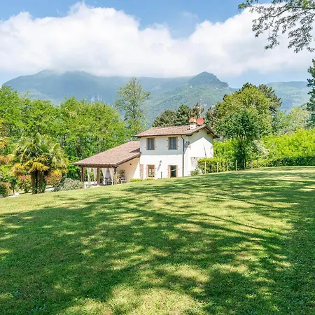 Le Silerchie Feriehus Camaiore