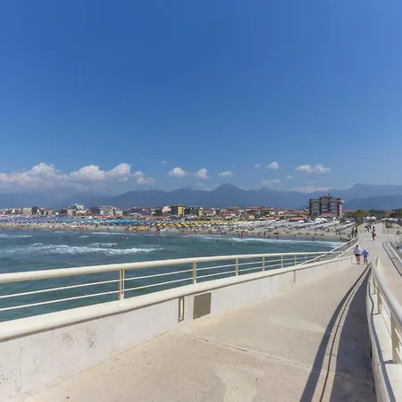 Le Silerchie Camaiore